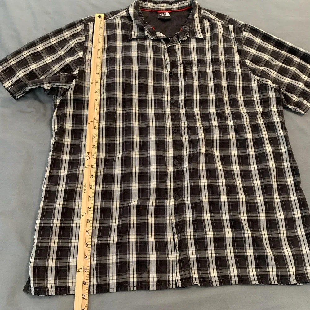 The North Face Shirt Mens XL Gray Plaid Short Sleeve Button Front Casual Outdoor